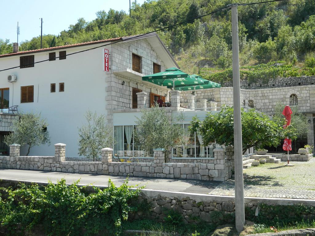 Motel Jelcic Čapljina Exterior foto